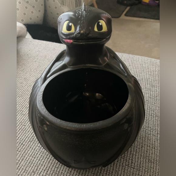 Cinemark Other How To Train Your Dragon 3 Toothless Nightfury Promo